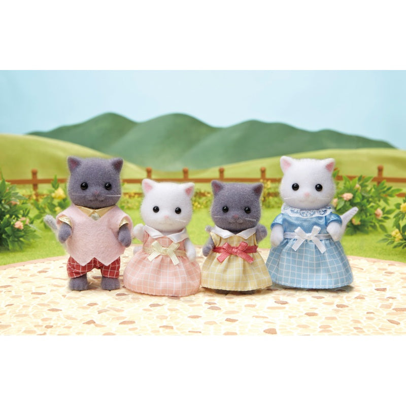 Sylvanian Families Persian Cat Family