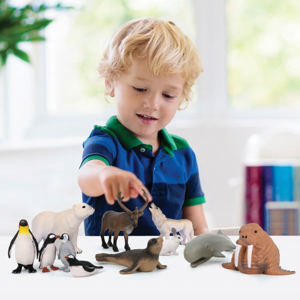 Polar Animal Figures 11 Pack