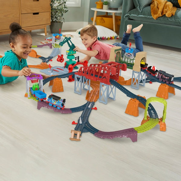 Fisher-Price Thomas & Friends Thomas & Diesel Raceway Train Track Set