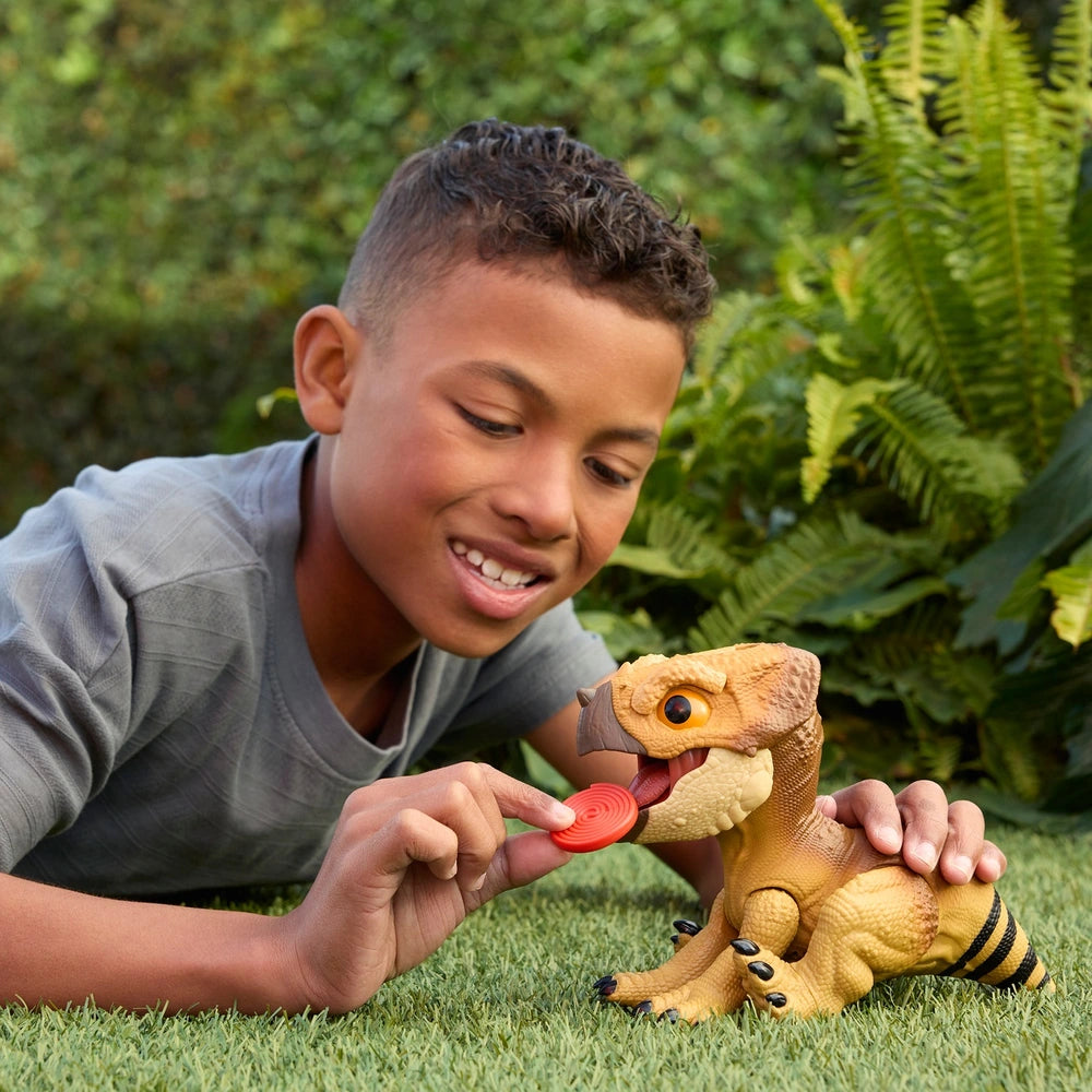 Jurassic World Rebirth Primal Protector Dinosaur Interactive Toy Aquilops Dolores