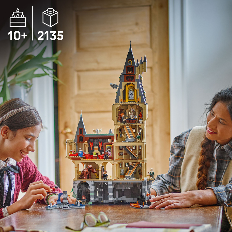 Lego® Harry Potter™ Hogwarts™ Castle: The Main Tower Set, Wizard Gift 76454