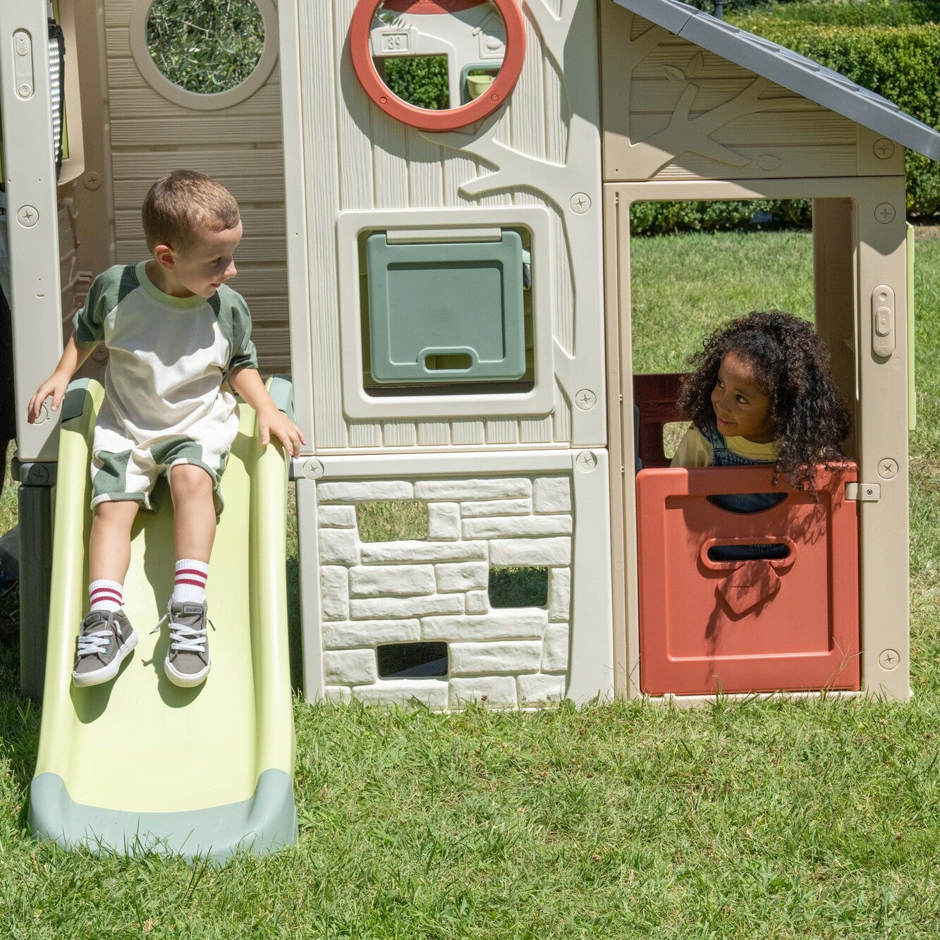 Smoby Life Adventure Playhouse