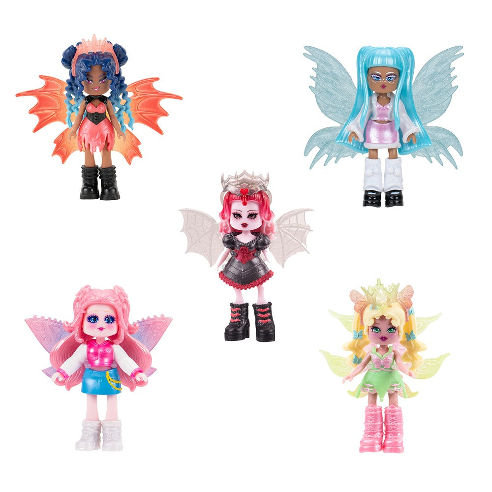 Royale High 3” Fashion Dolls Assortment - 1 Figure With 9 Fashion Accessories - Virtual Item Code Included - Series 1 - Ages 5+