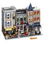 LEGO 10255 Creator Expert Assembly Square Modular Model