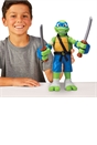 Tales of Teenage Mutant Ninja Turtles Roll 'n Punch Leonardo Figure