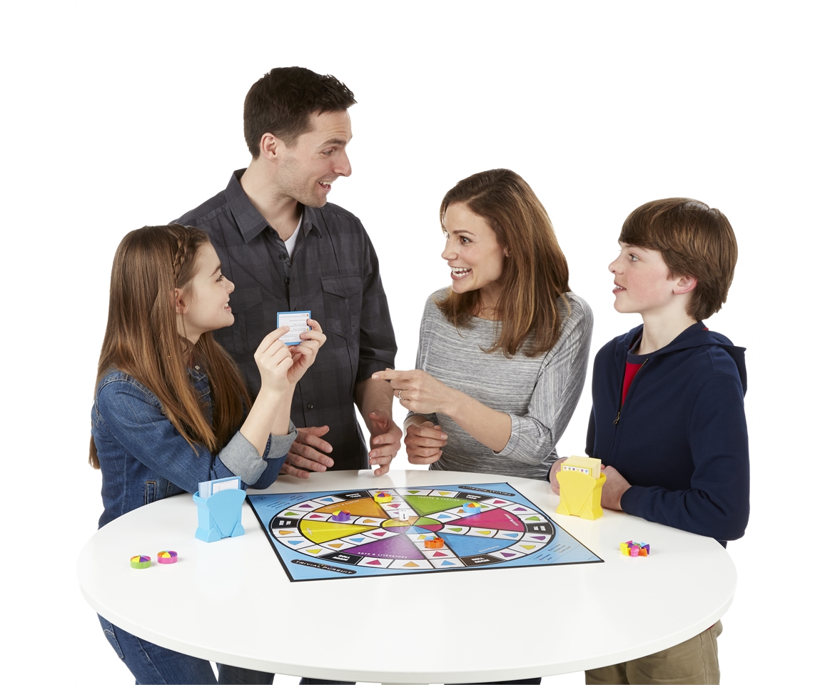 Trivial Pursuit Family Edition Board Game Family Game Night Trivia Ages 