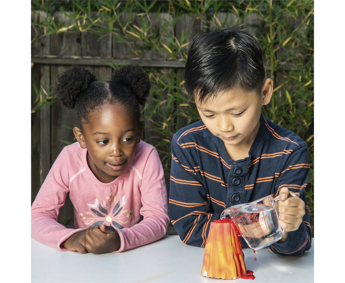 National Geographic Volcano Science Kit