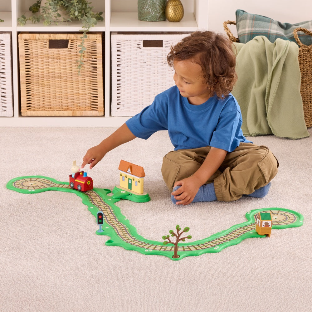 Peppa Pig Whizz-Around – Clickety Clack Train Set