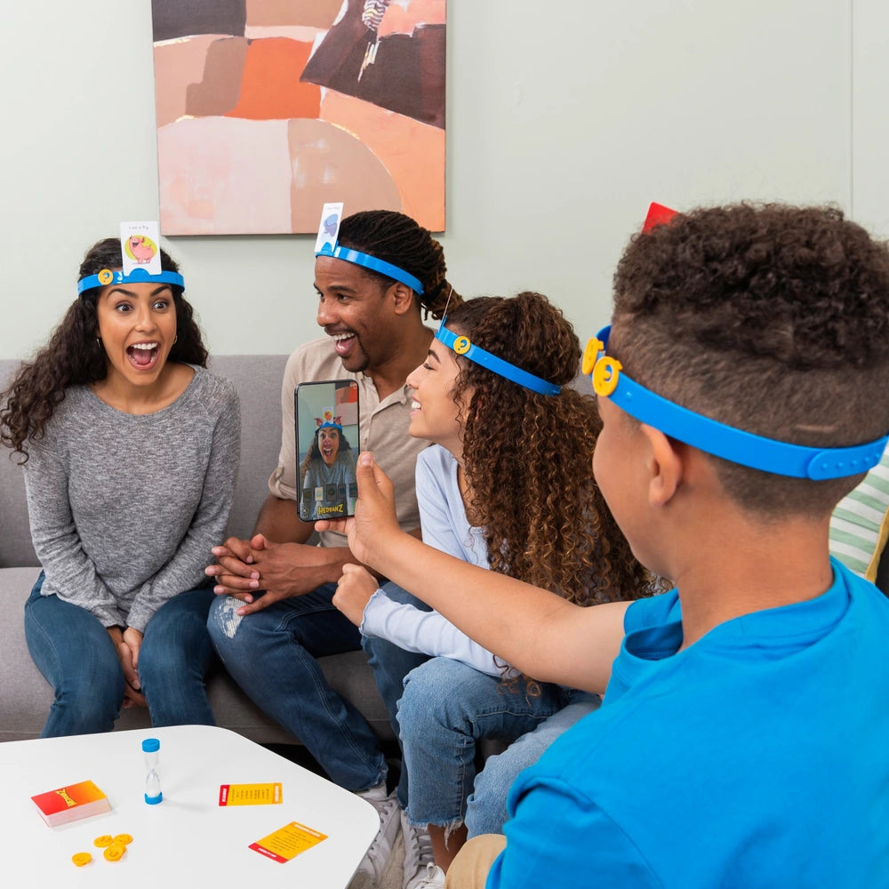 Hedbanz Board Game