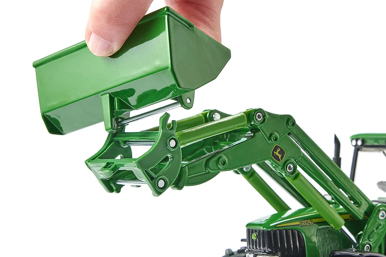 Siku 1:32 John Deere Tractor With Front Loader 3652