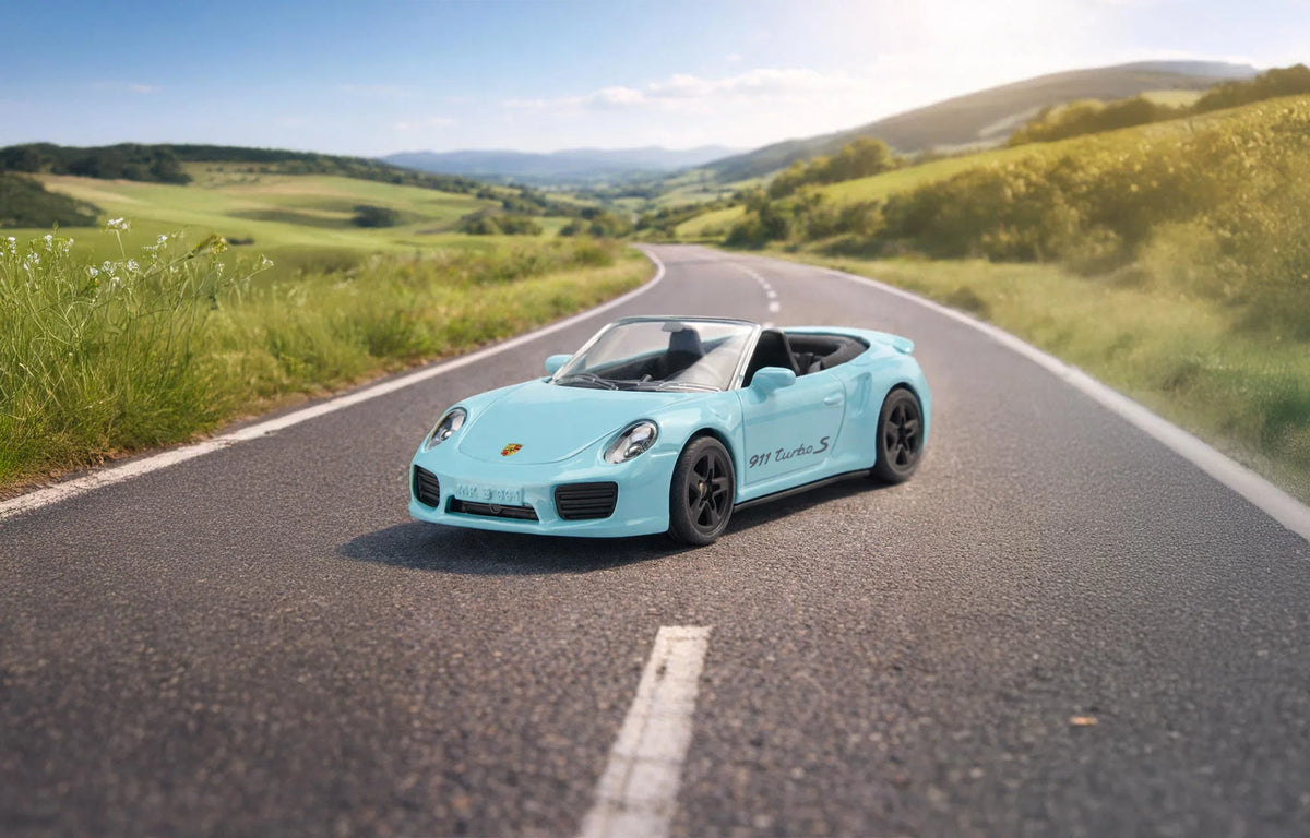 Siku 1:87 Porsche 911 Turbo S Cabriolet