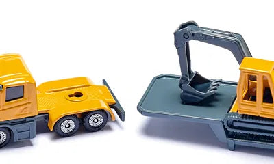 Siku Low Loader With Excavator 1:87 Scale