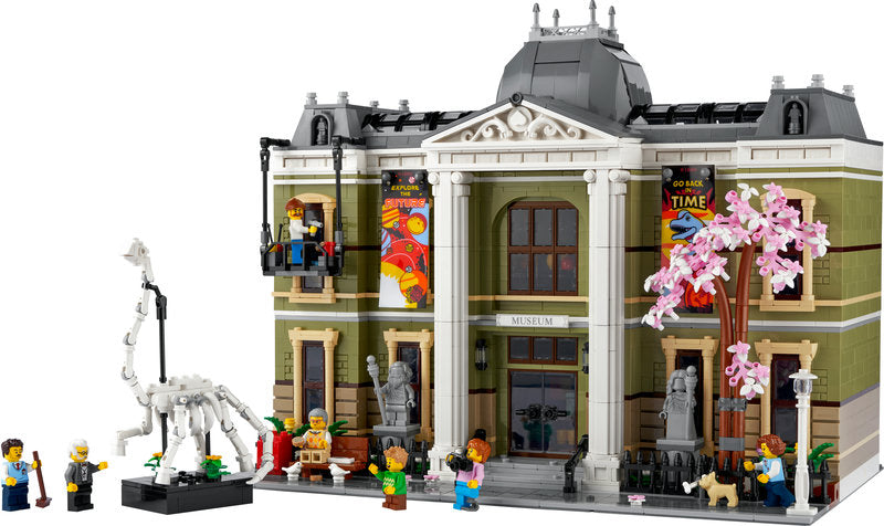 Lego Icons Natural History Museum Model Set 10326