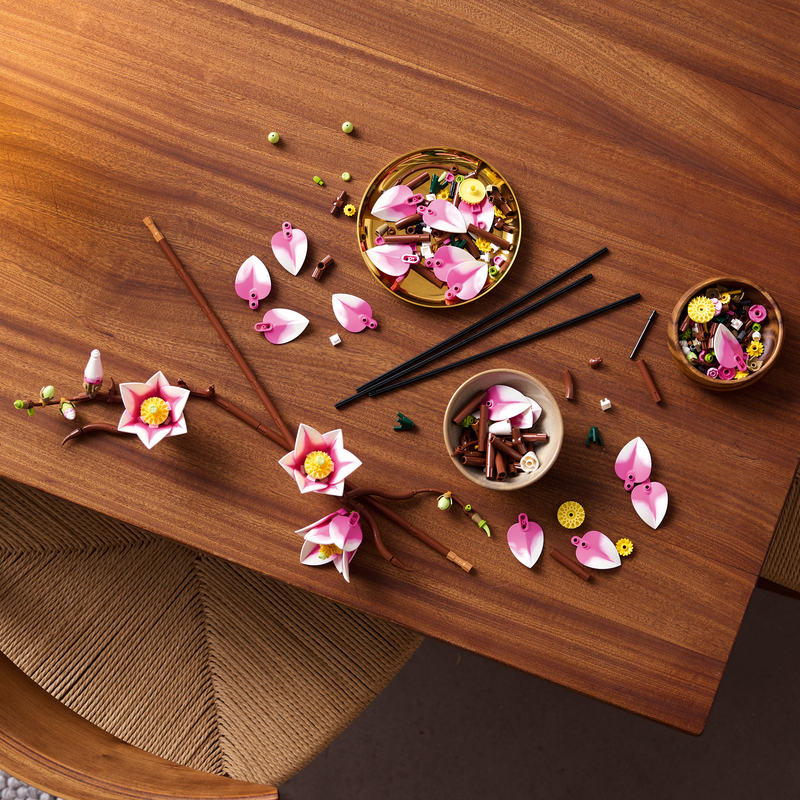 Lego Botanicals Magnolia Branches Flower Decor 11510