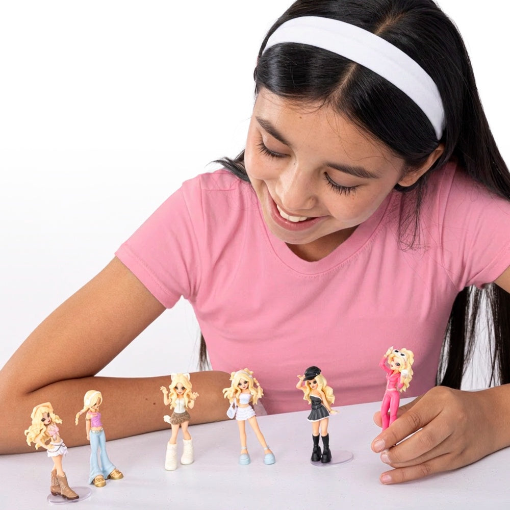 Lanas Life Mini Mystery Fashion Figure