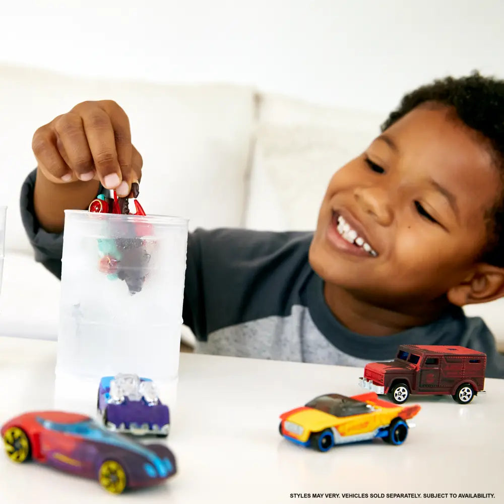 Hot Wheels Colour Shifters 1:64 Vehicle Assortment