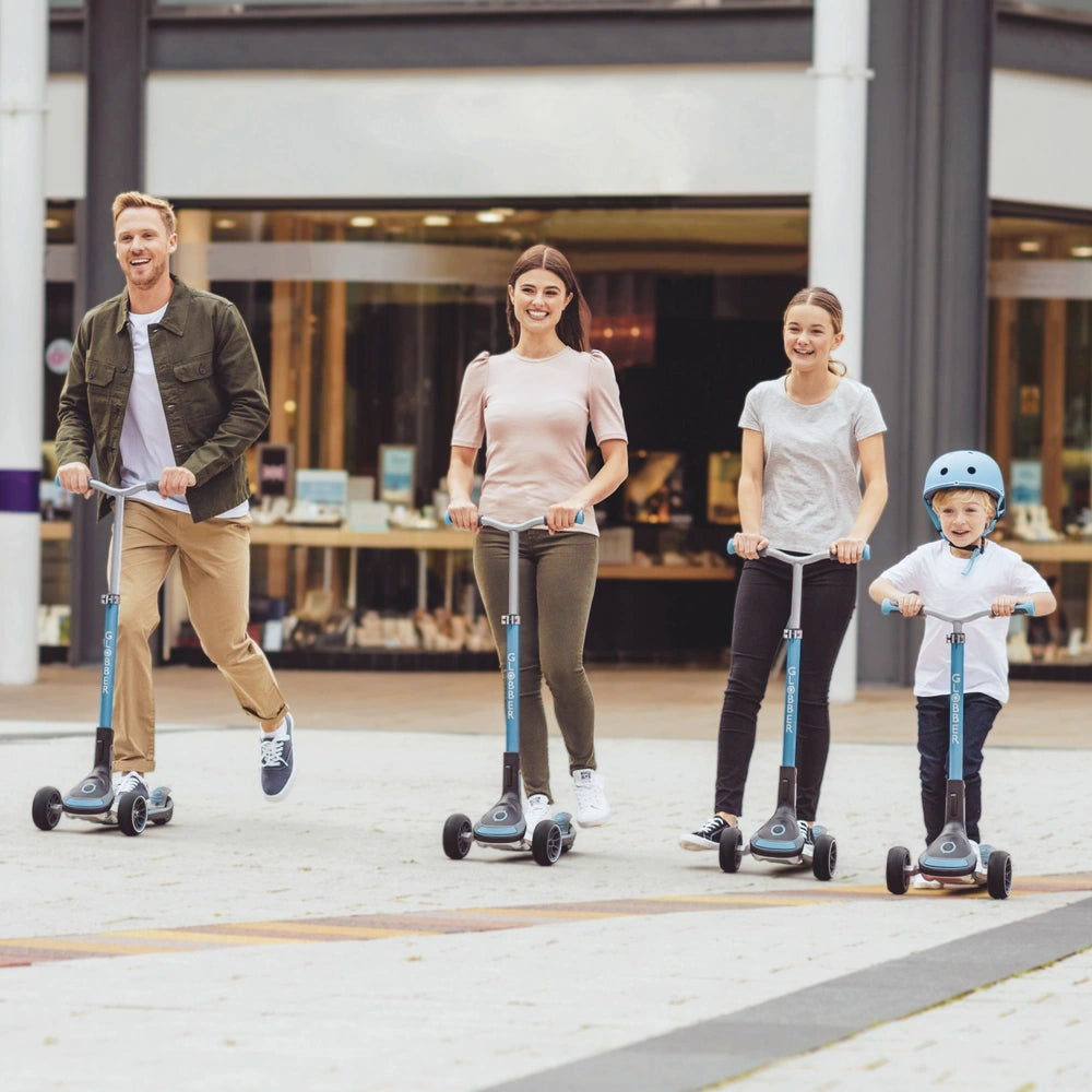 Globber Ultimate Lights Sky Blue Scooter