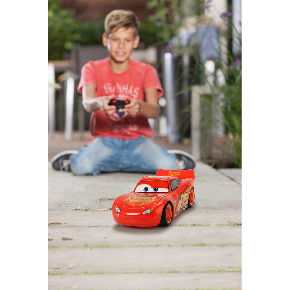 Disney Cars 3 1:24 Remote Control Turbo Racer Lightning Mcqueen