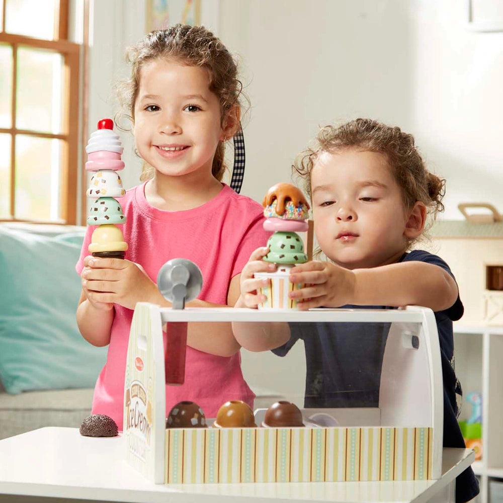 Melissa & Doug Wooden Ice Cream Counter