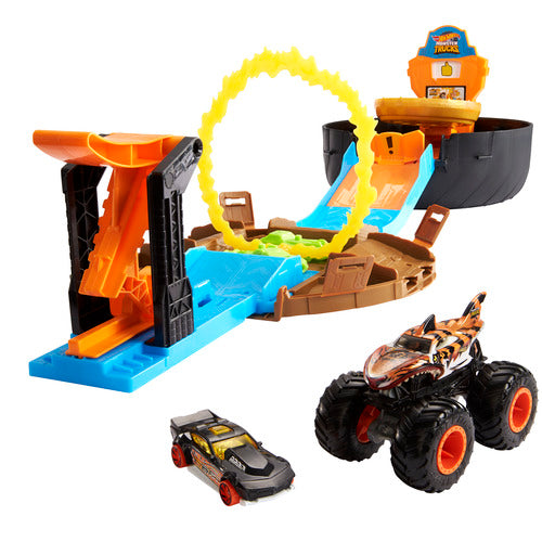 Hot Wheels Monster Trucks Stunt Tyre Play Set