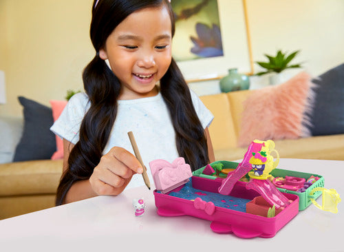 Hello Kitty Mini Pencil Watermelon Beach Playset