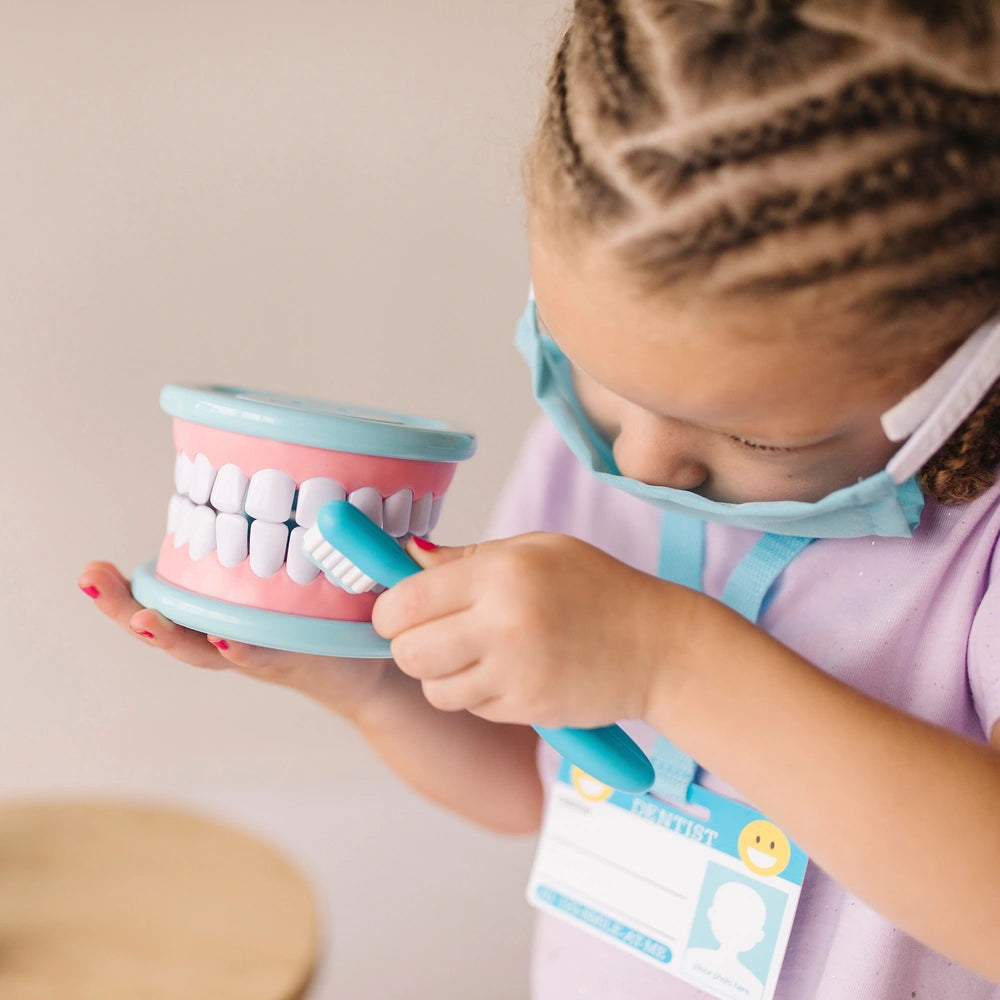 Melissa & Doug Playset Super Smile Dentist Kit