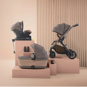 Silver Cross Reef Deluxe Bundle With Silver Cross Dream Car Seat And Base