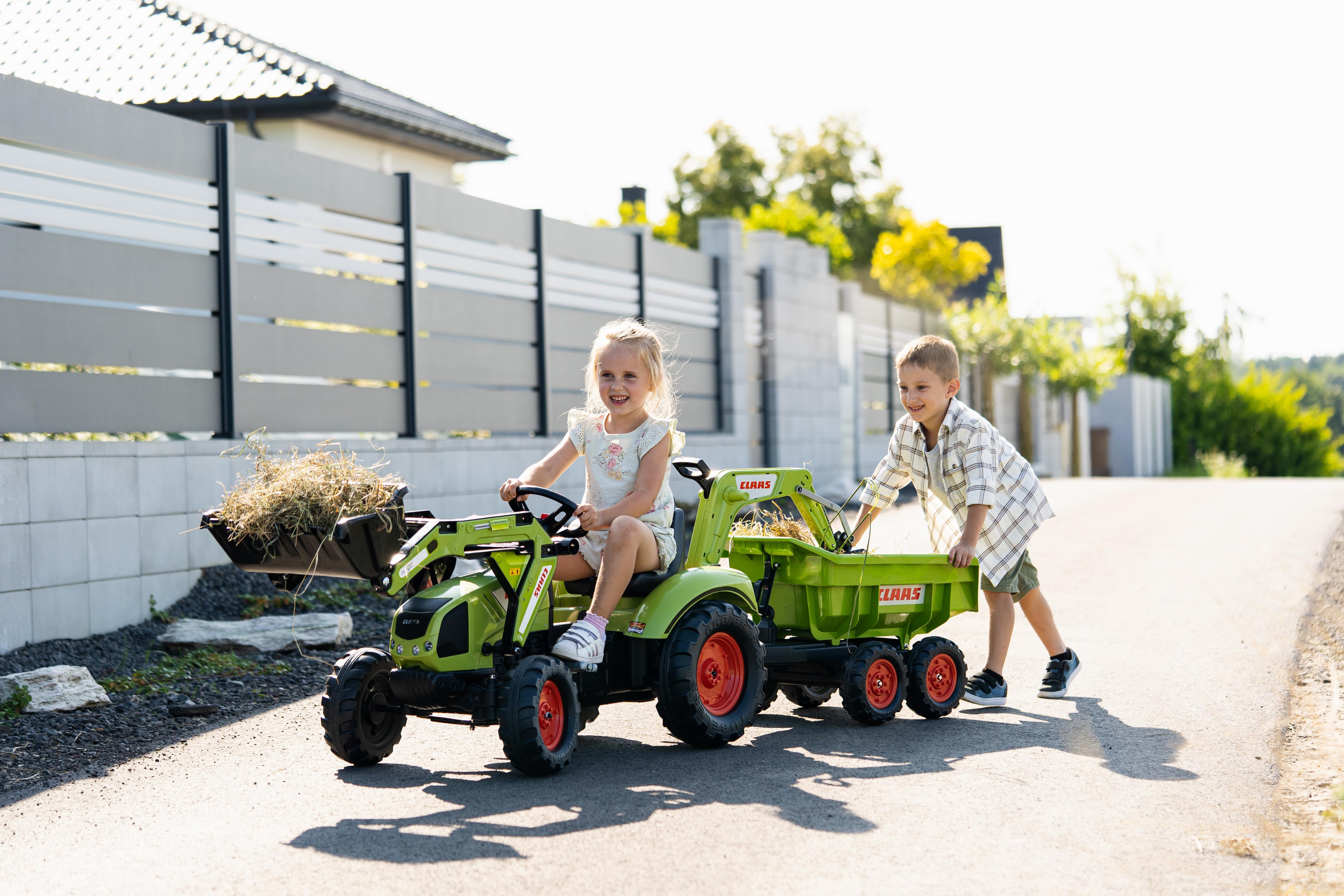 Claas Backhoe With Excavator And Maxi Tilt Trailer