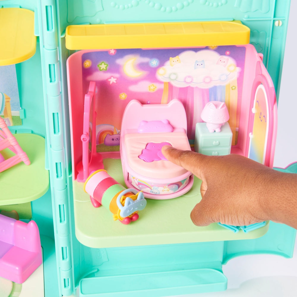 Gabby’s Dollhouse Sweet Dreams Bedroom With Cat Figure And Accessories
