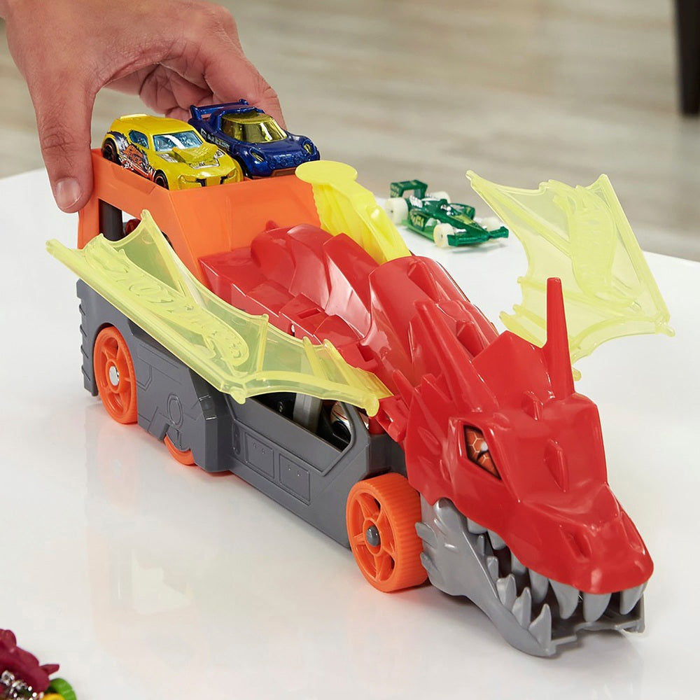 Hot Wheels City Battling Creature Transports Playsets And Vehicles