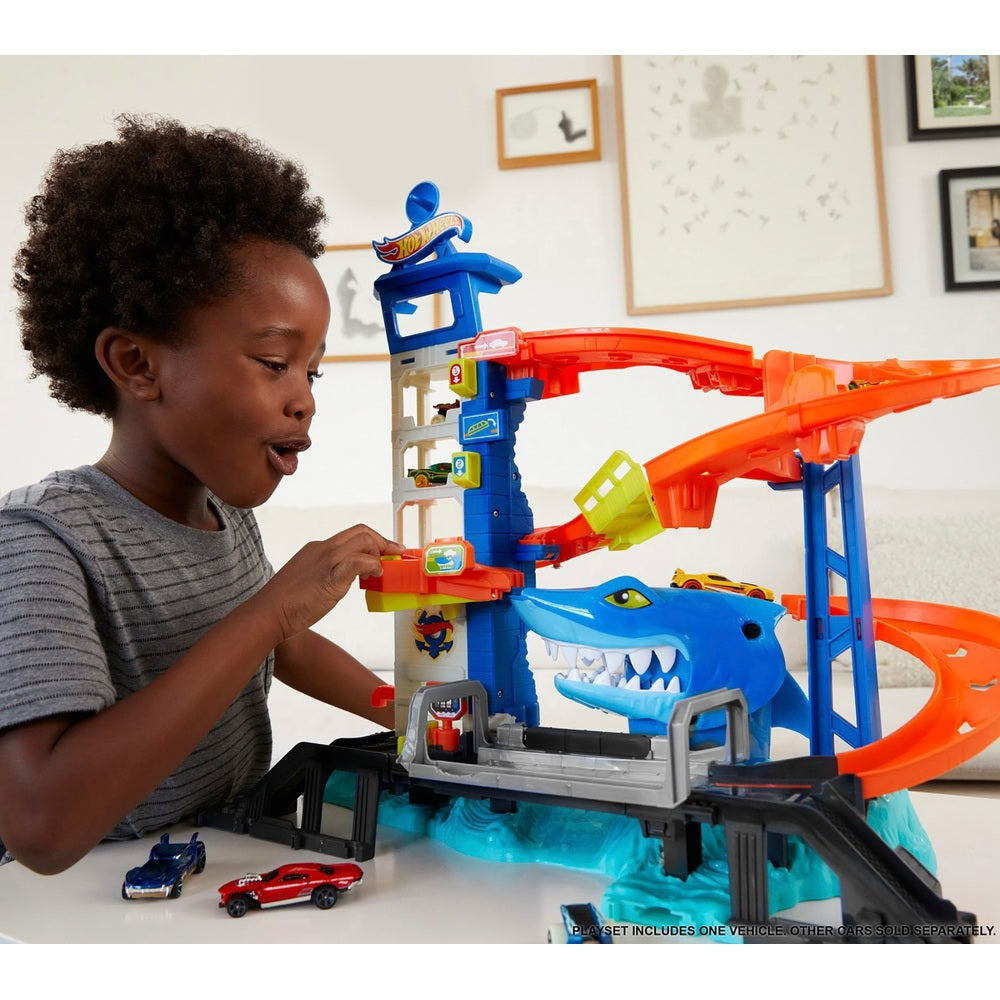 Hot Wheels City Shark Strike Rescue Playset