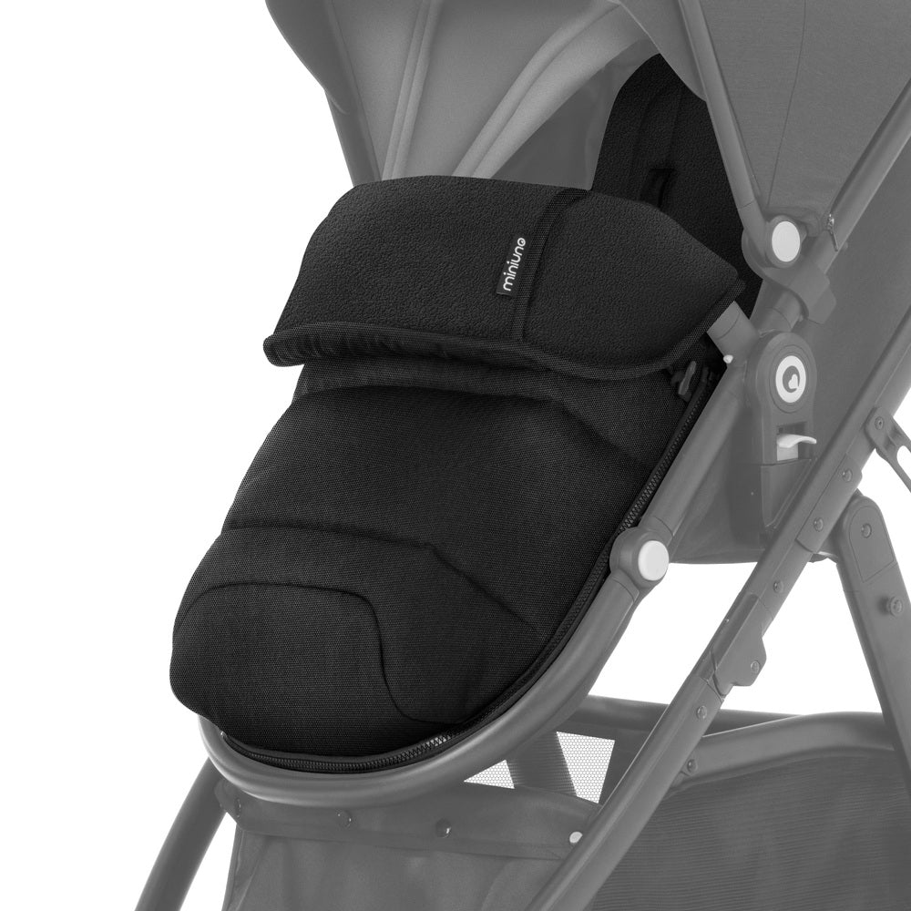 Miniuno Universal Footmuff Black