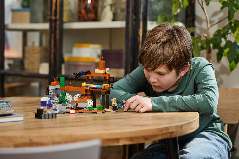 Lego® Minecraft® The Badlands Mineshaft Video-Game Toy 21263