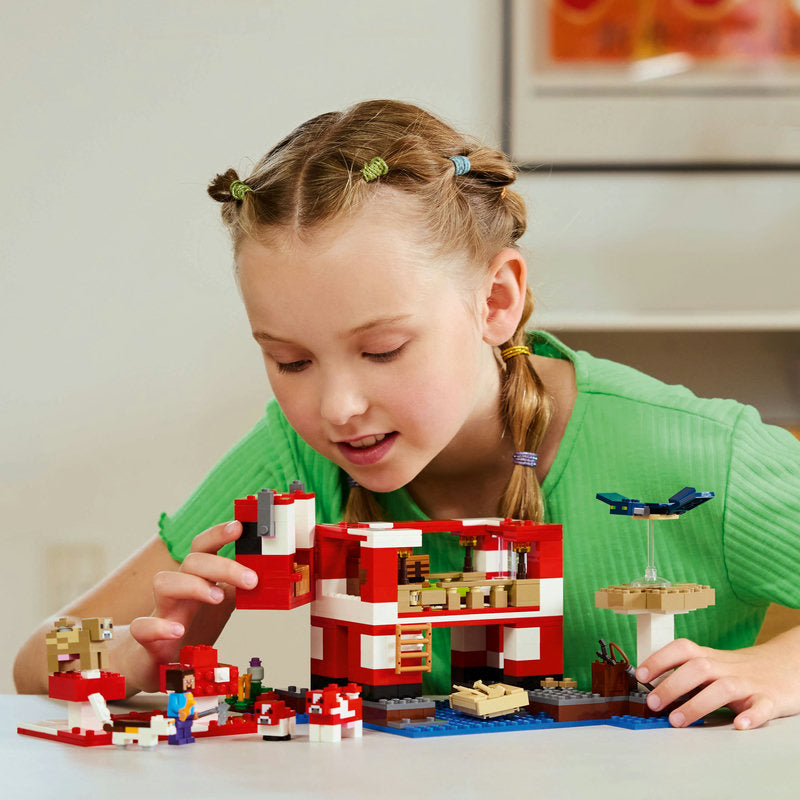 Lego® Minecraft® The Mooshroom House Island 21270
