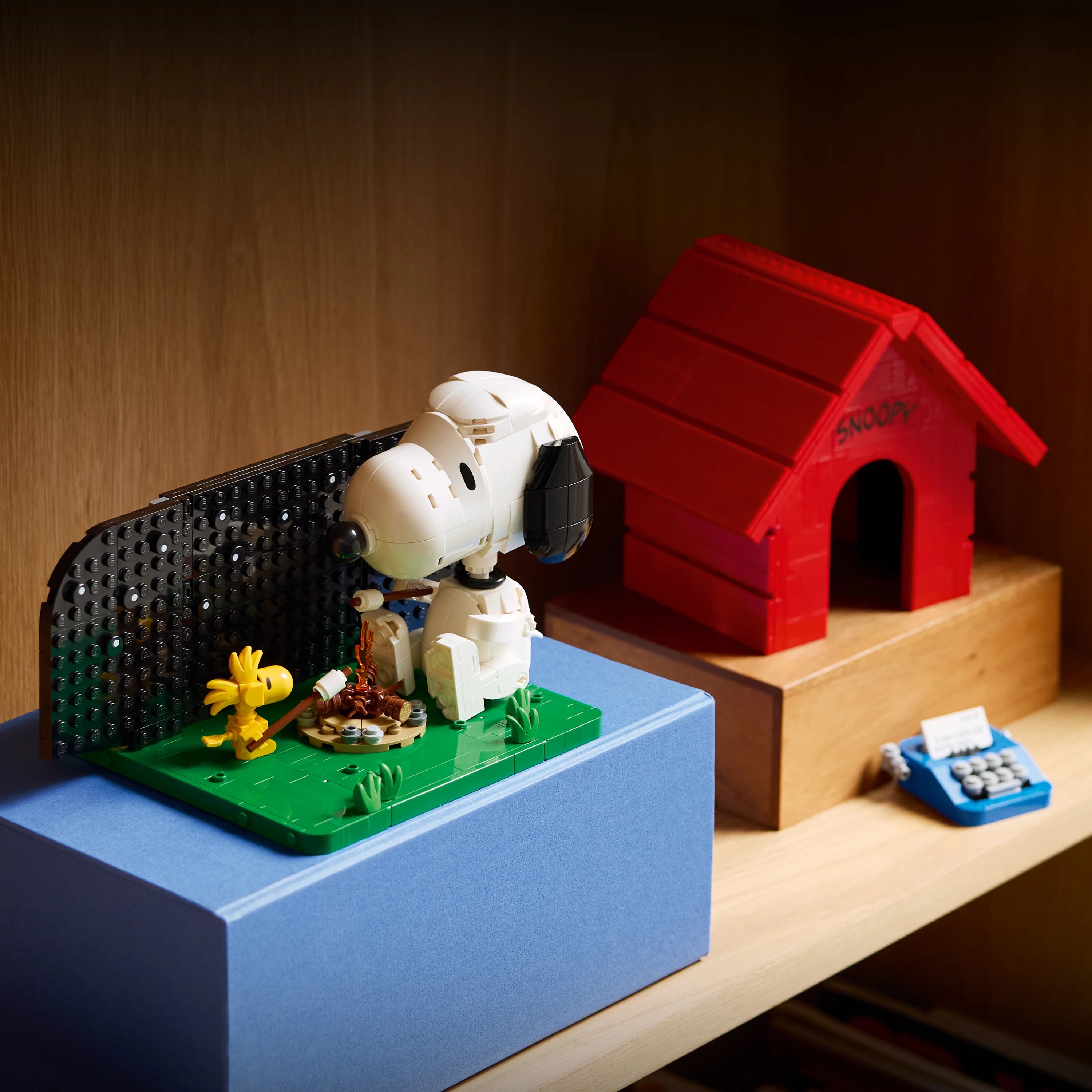Lego Ideas Peanuts: Snoopy’s Doghouse Set 21368