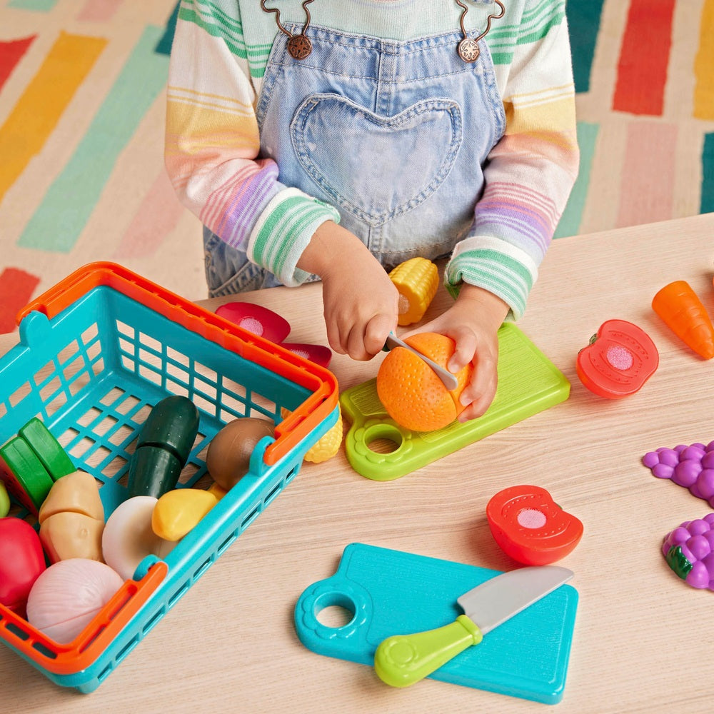 Farmers Market Slice & Play Velcro Food In A Basket Playset