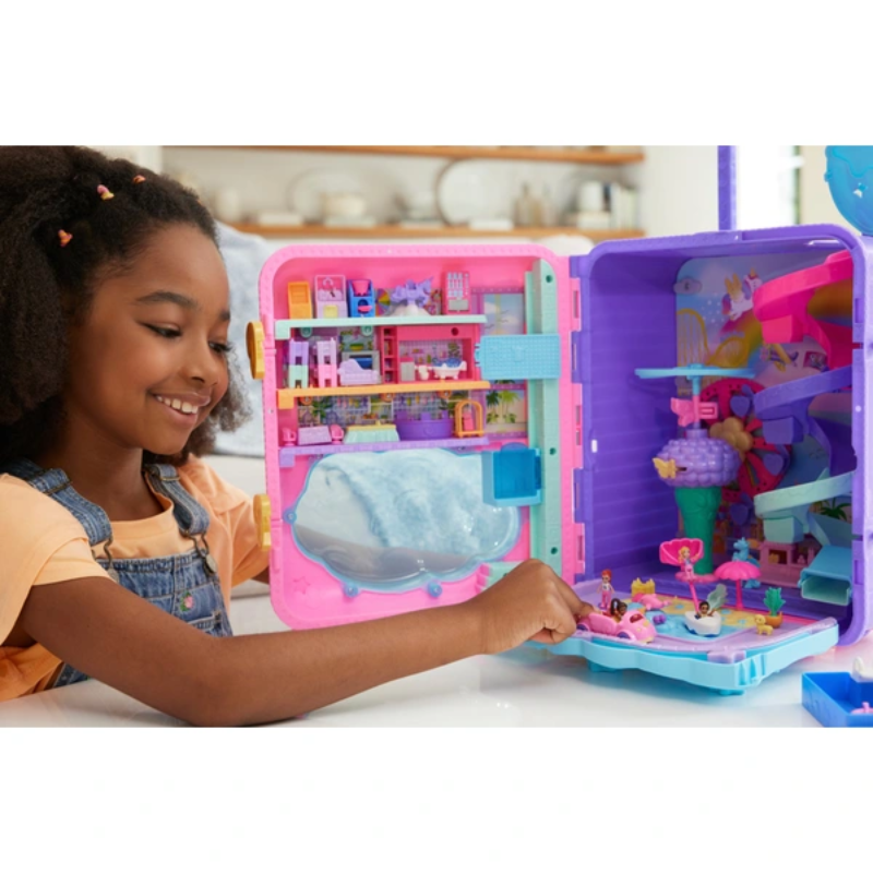 Polly Pocket Pollyville Resort Roll Away Suitcase Playset