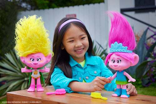 Trolls 3 Band Together Rainbow Hairtunes Poppy Singing Doll