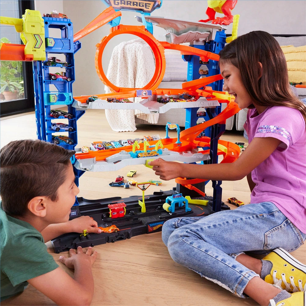 Hot Wheels City Ultimate Garage Playset