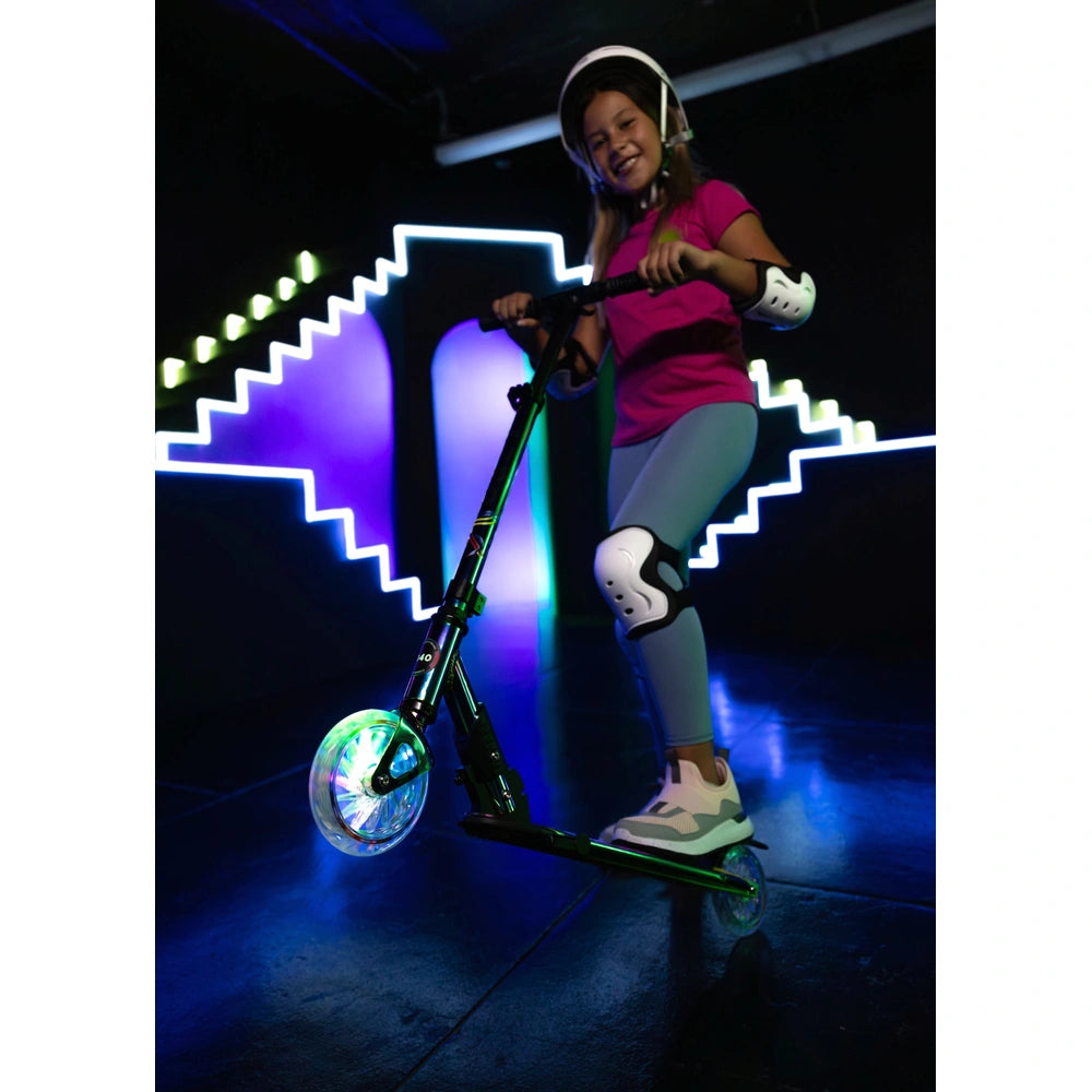 Aero Neo Chrome Kick Scooter