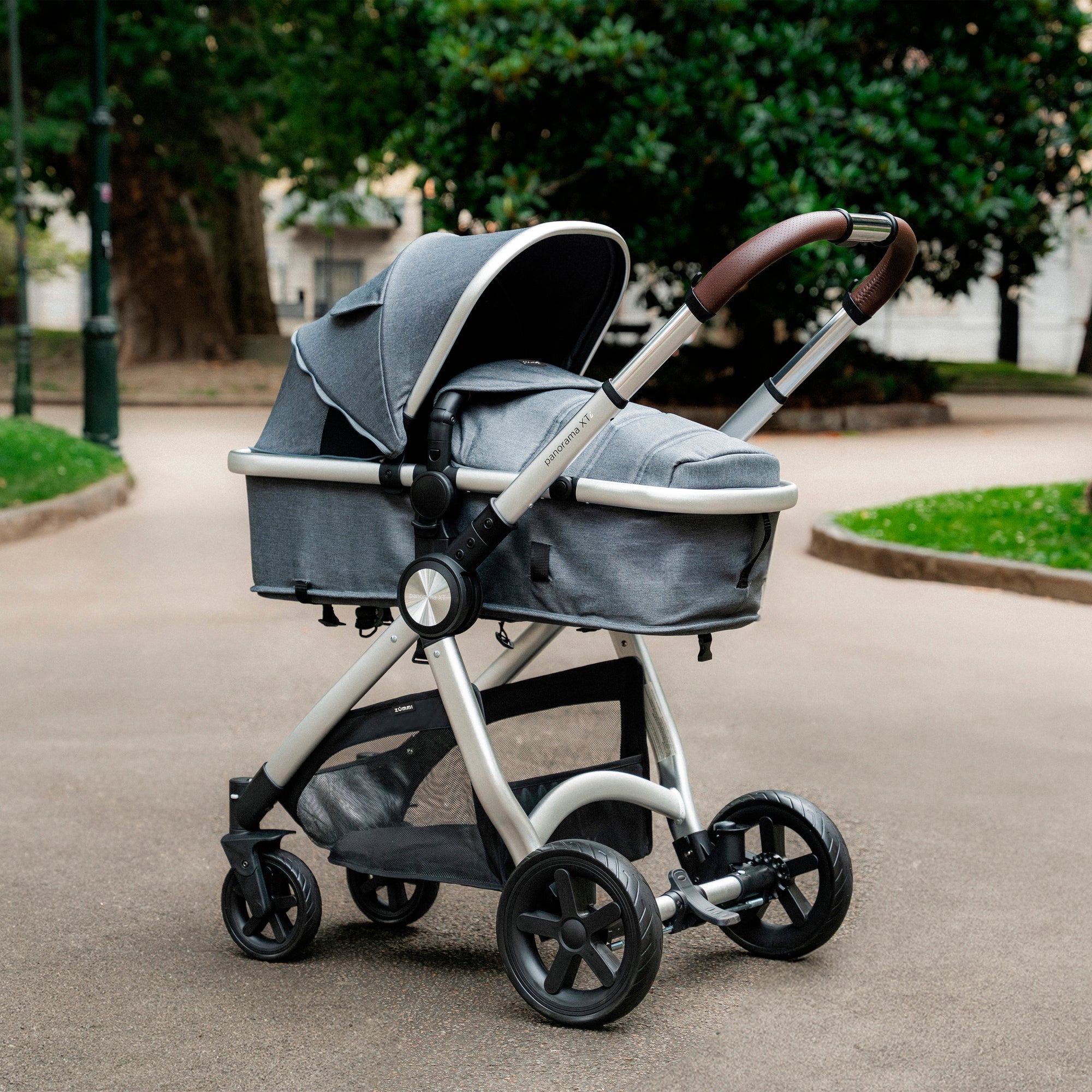Panorama Xt I Travel System With I-Size Car Seat & Base Bundle - Grey