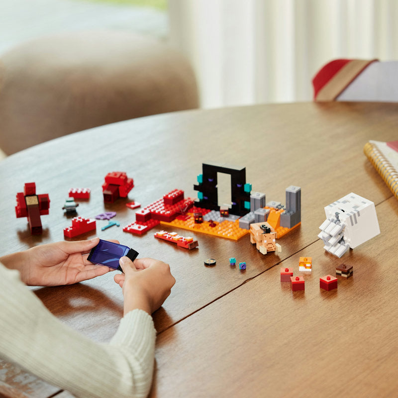 Lego® Minecraft® The Nether Portal Ambush 21255