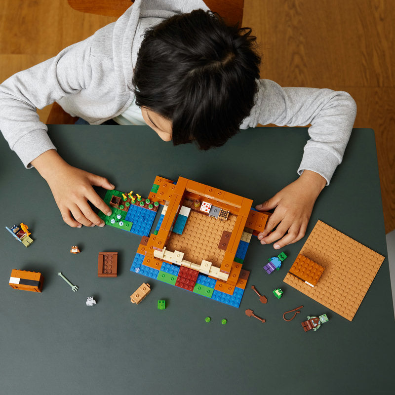 Lego® Minecraft® The Frog House 21256