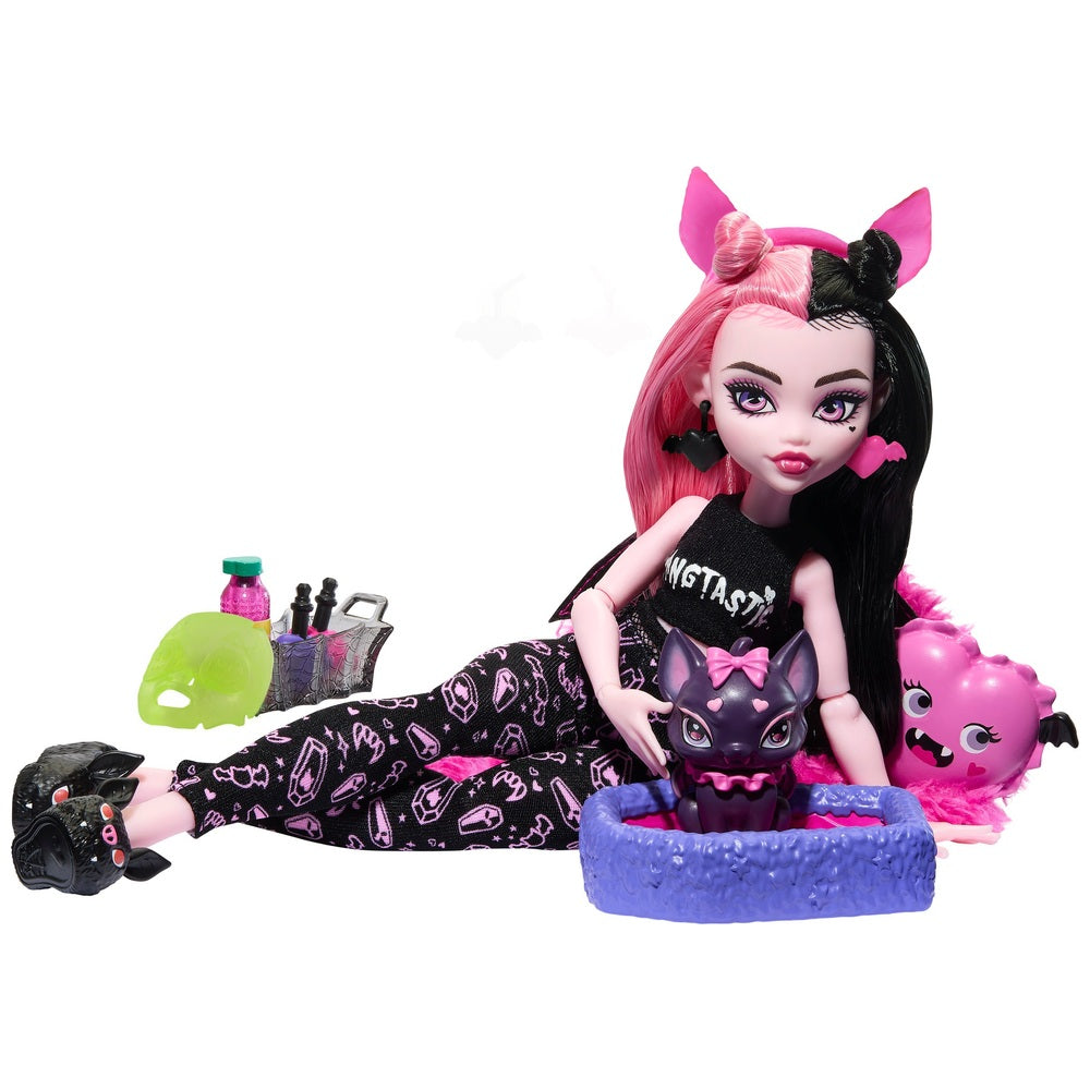 Monster High Creepover Party Draculaura Doll