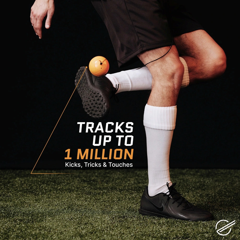 Strikesphere Kick Tracker Football Training Set