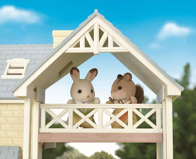 Sylvanian Families Bluebell Cottage Gift Set