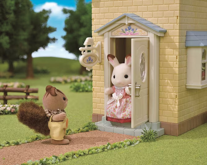 Sylvanian Families Bluebell Cottage Gift Set