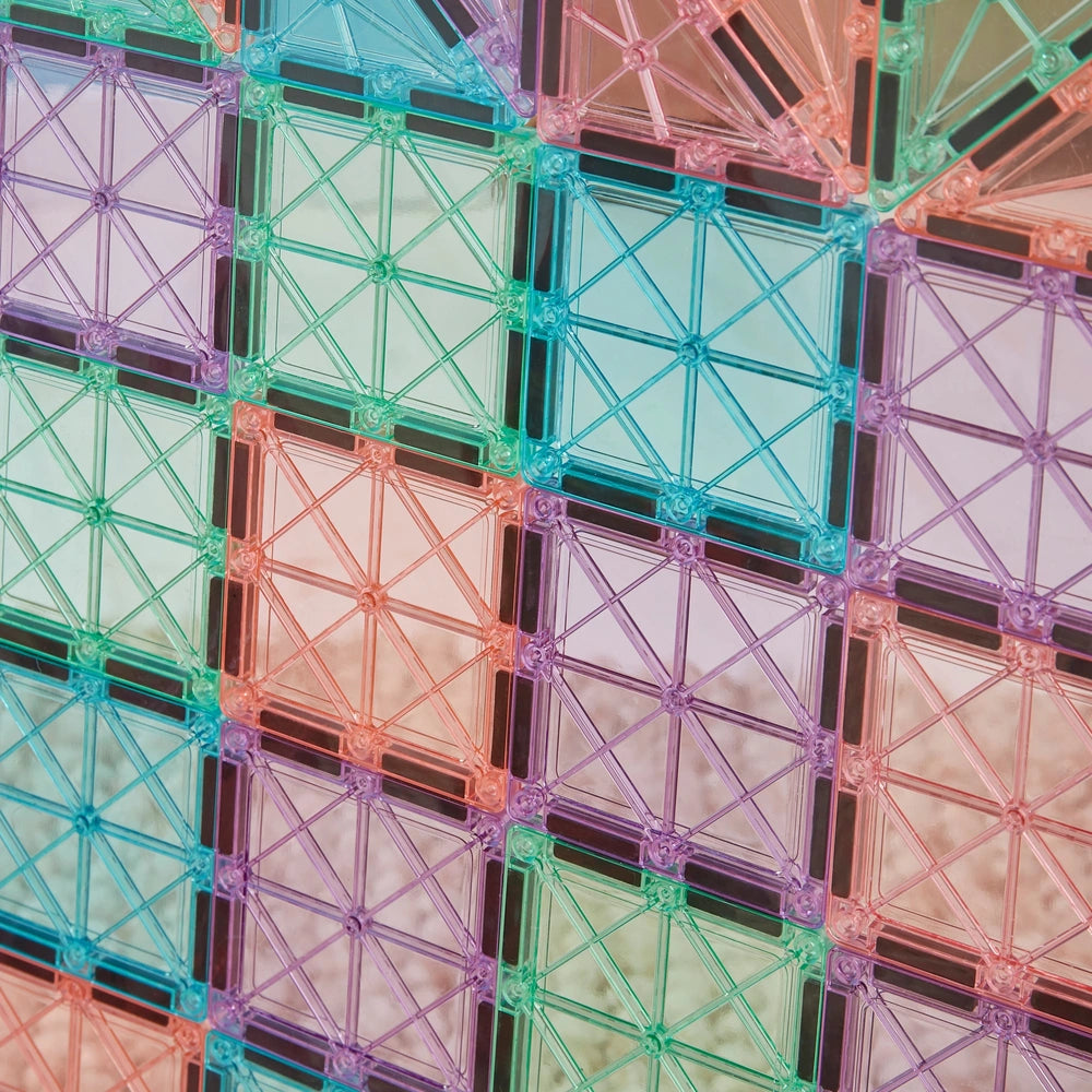 Magnetic Tiles 150-Piece Pastels & Diamonds Set