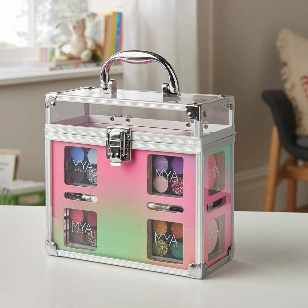 Mya Transparent Makeup Case