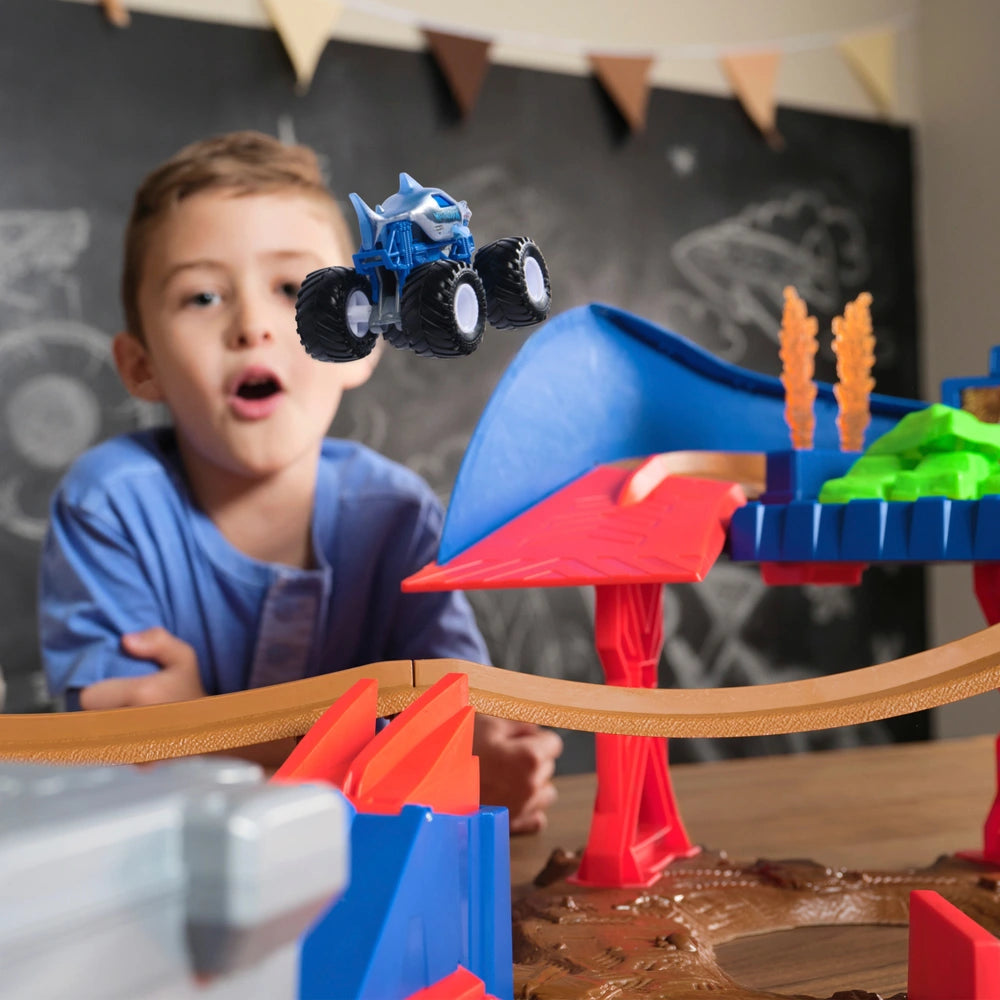 Monster Jam Supercharge Speedway Playset